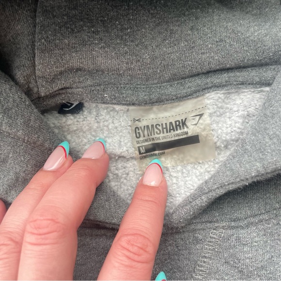 Cropped Gymshark Hoodie - Picture 3 of 3